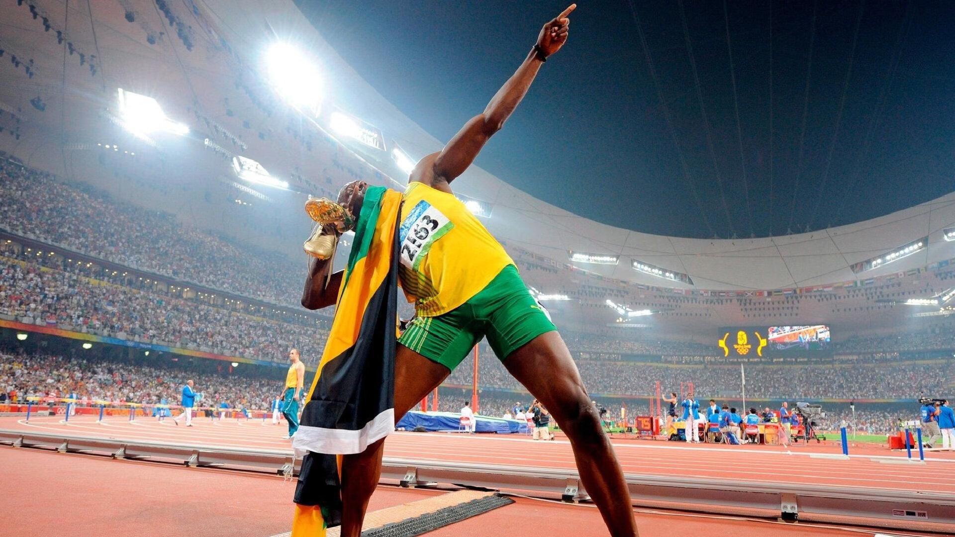 23岁新星打破尘封15年世界纪录，田径史上再添传奇